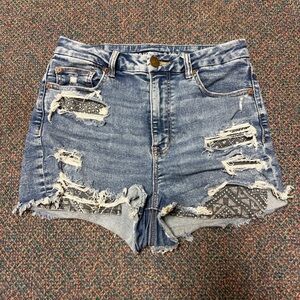 American Eagle Outfitters Blue Distressed Denim Shorts with Patterned Patches